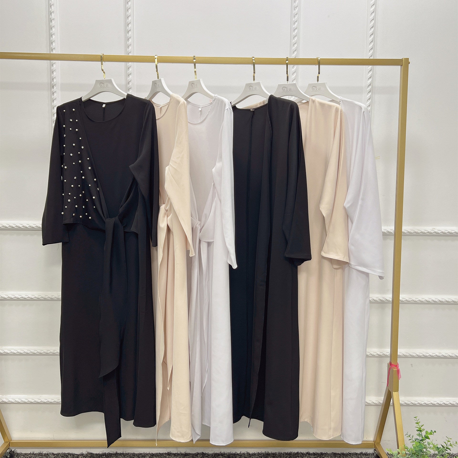 Abaya porte feuille Oumayssa - kanissah Collection