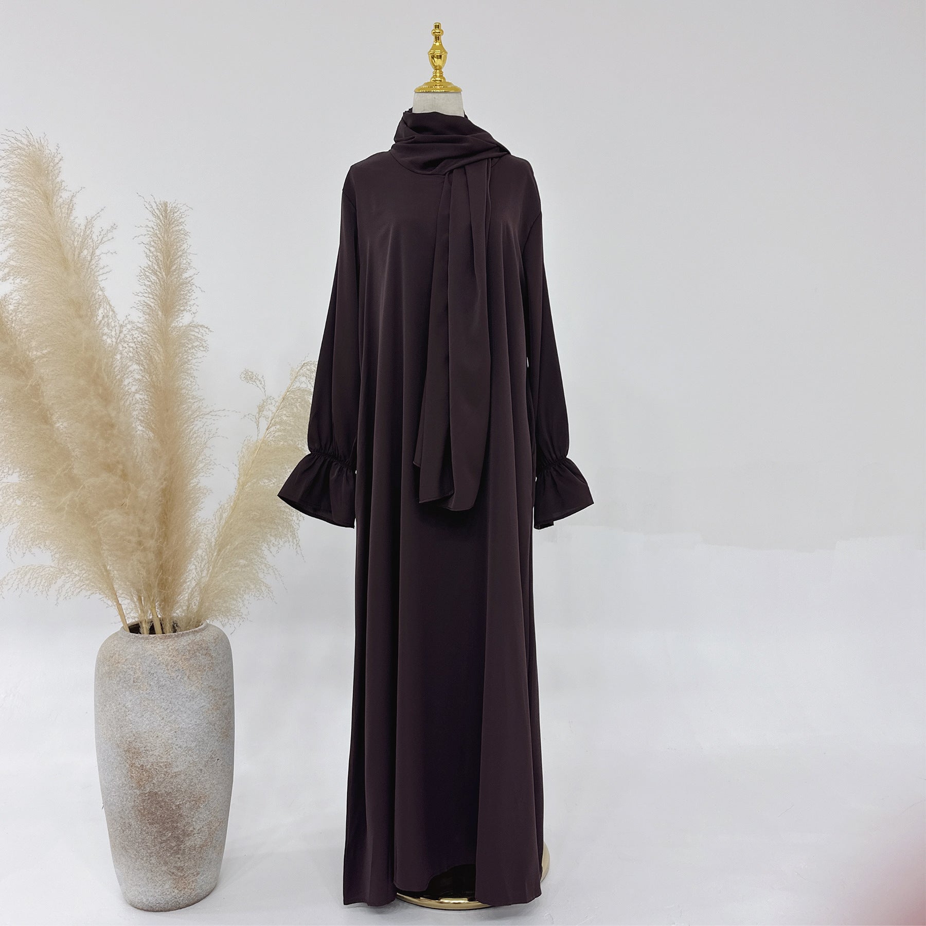 Abaya Jennah voile intégré manche tulipe - kanissah Collection abaya