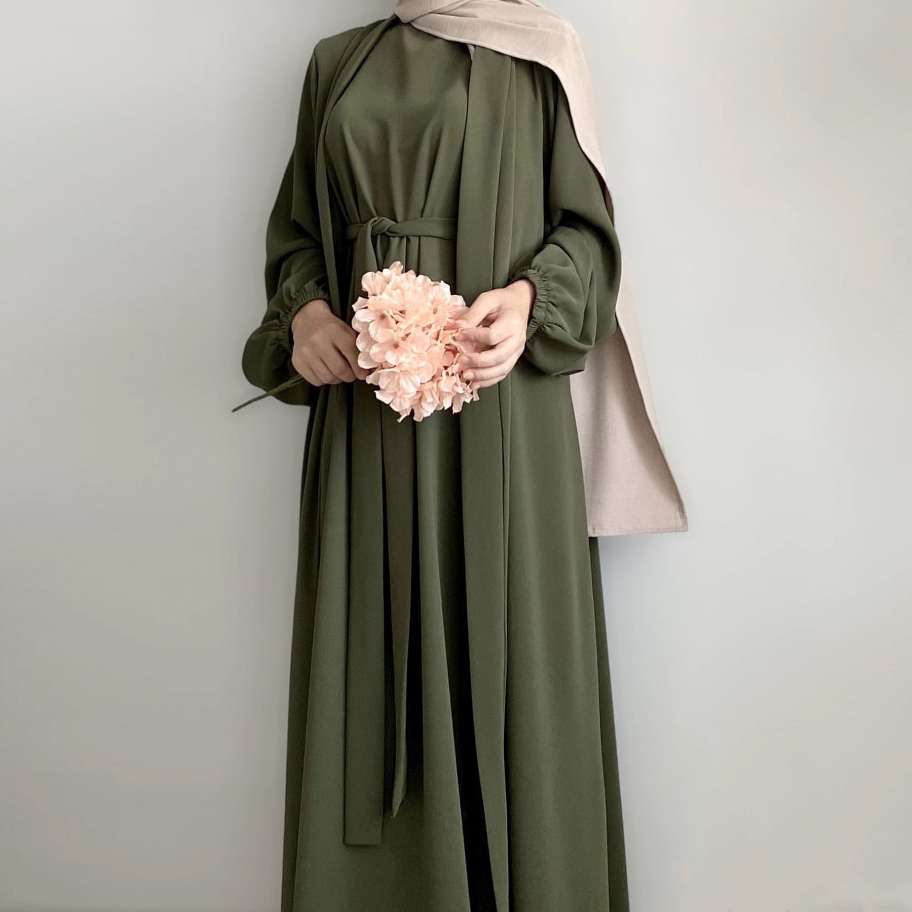 Abaya Cardigan Sofia avec ou sans voile - kanissah Collection Abaya