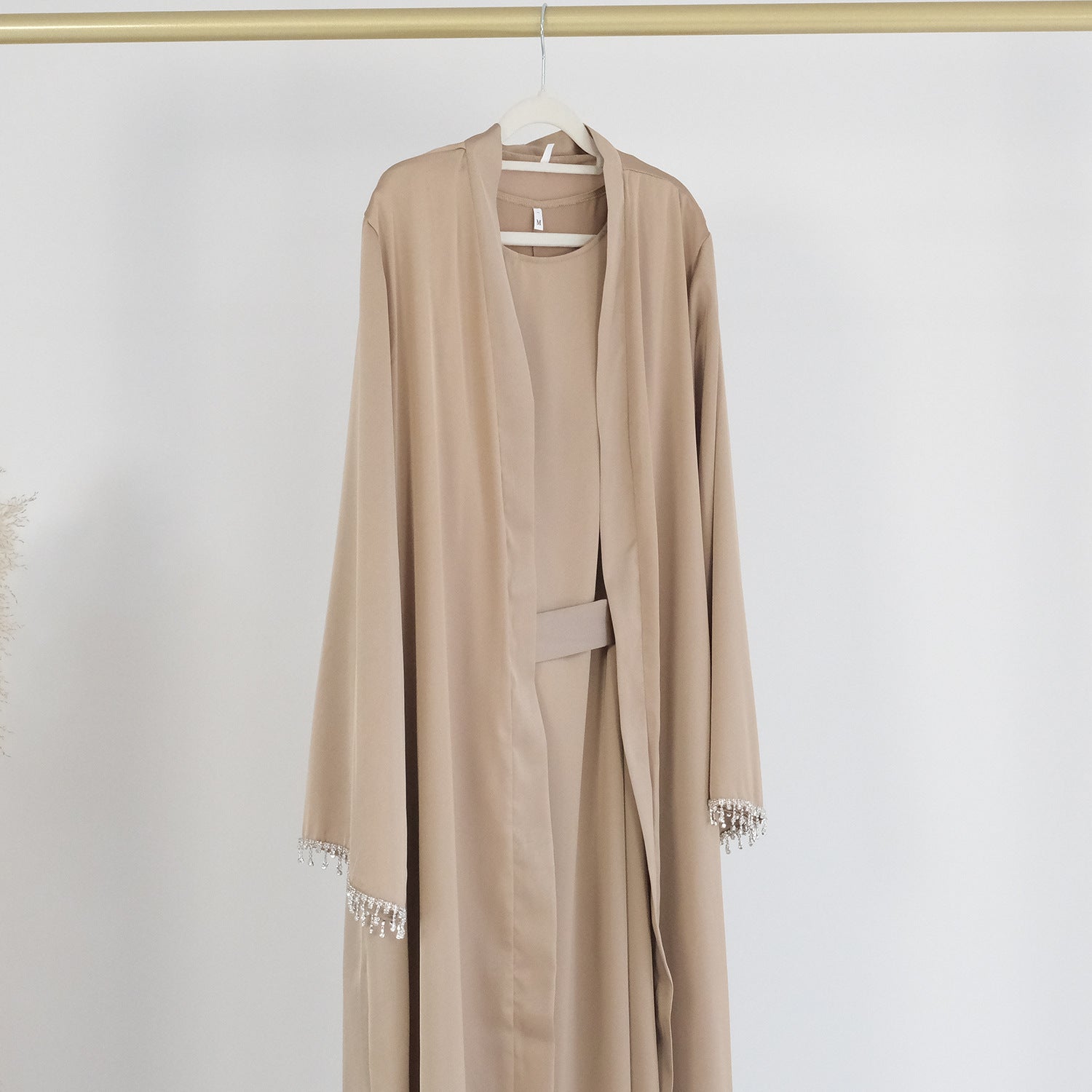 Abaya Luxy Cardigan manche perlées avec sous robe - kanissah Collection Abaya