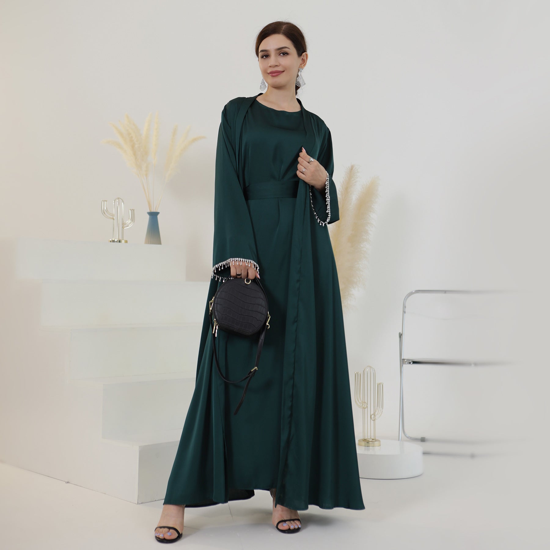 Abaya Luxy Cardigan manche perlées avec sous robe - kanissah Collection Abaya